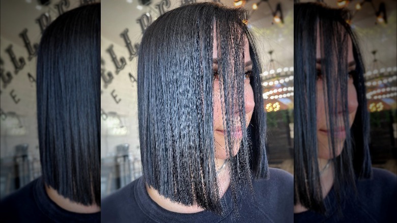 Woman with blunt lob