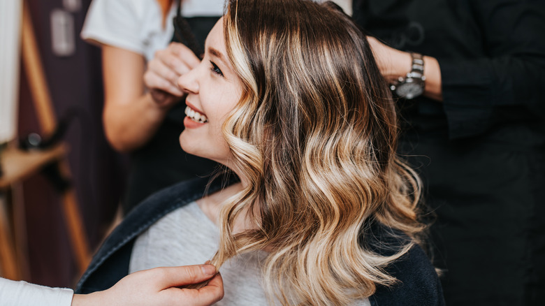 woman with blonde highlights
