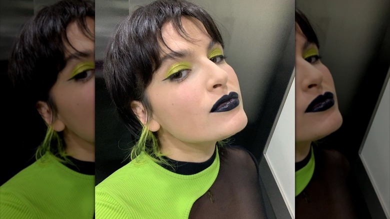 Soft crop green dyed tips