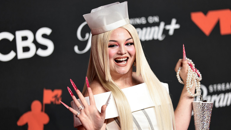 Megan Stalter and Rebecca Black walk the red carpet at the 2025 VMAs