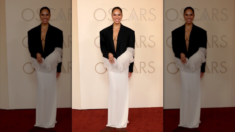 Misty Copeland smiles for photographers on the Oscar red carpet