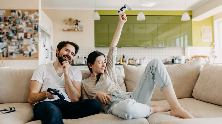 couple playing video games