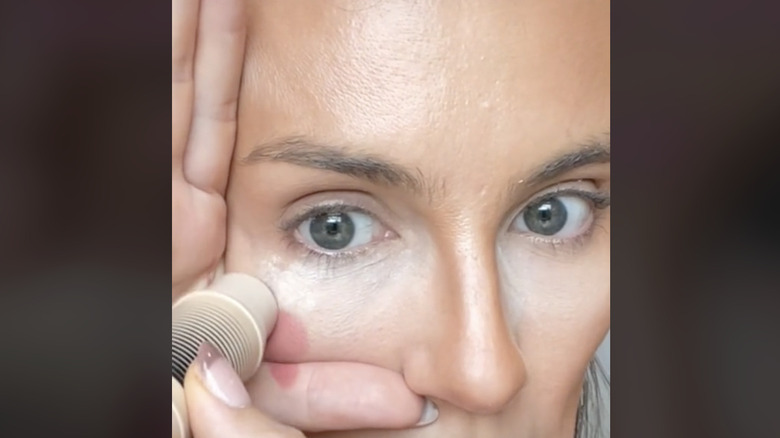 Angela Lanter showing blush hack