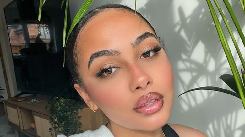 trendy brown lip and gloss