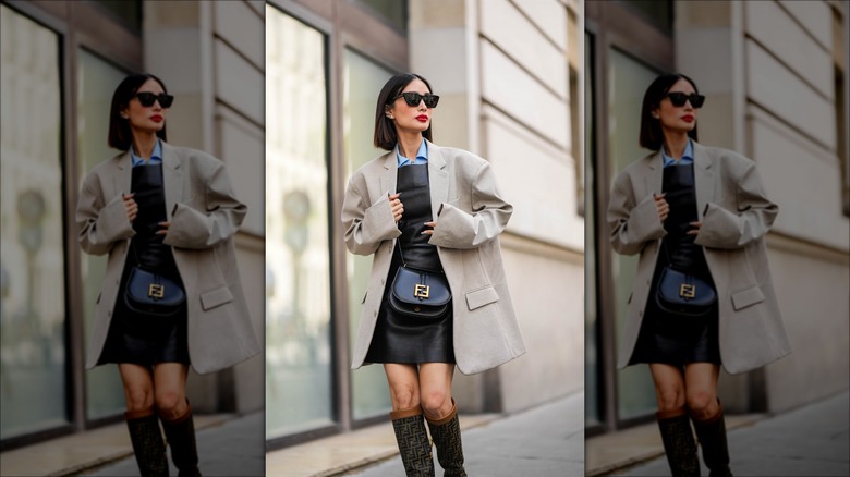 woman wearing oversized blazer