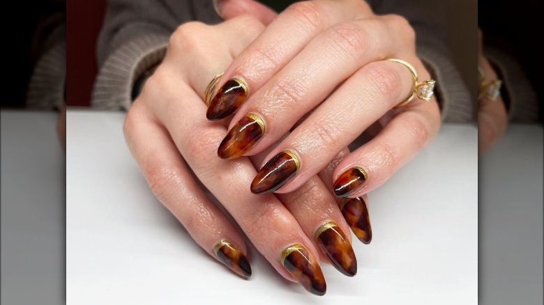 Tortoise shell nails