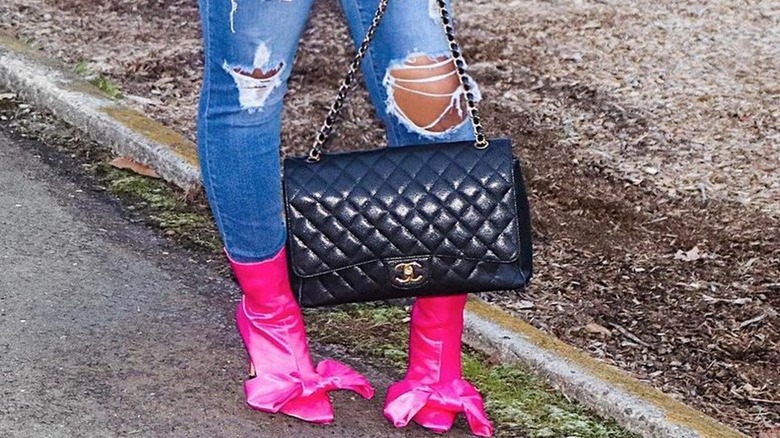 Trendy shoes with jeans