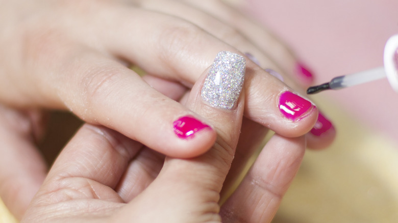 Nail polish top coat