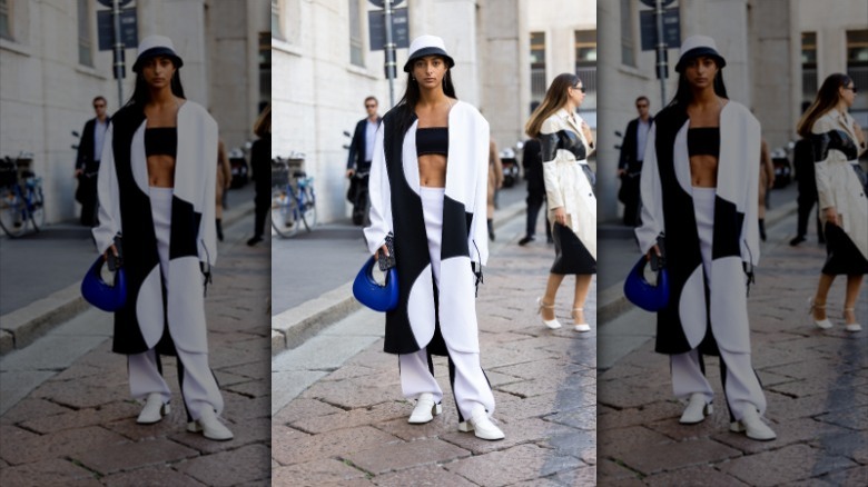 woman wearing tube top