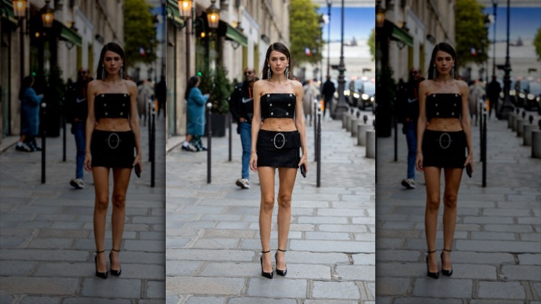 woman wearing tube top 