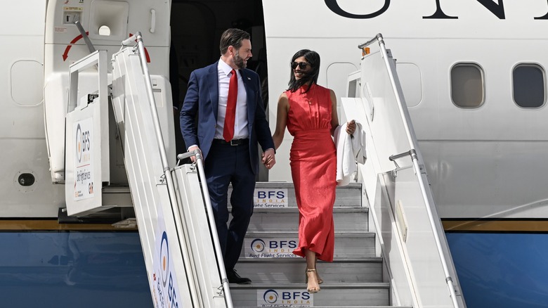 JD and Usha Vance arriving in India