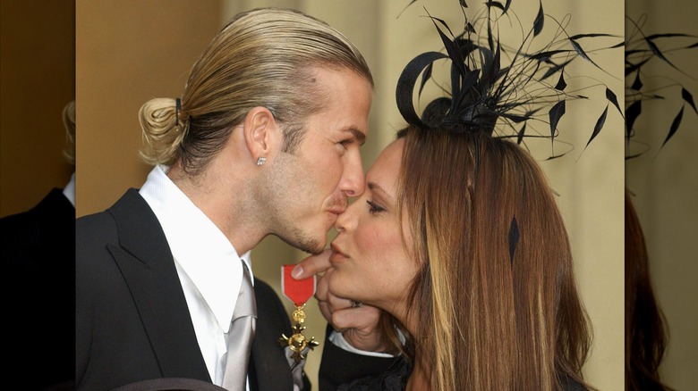 Victoria Beckham in 2003 wearing a fascinator and visible extensions