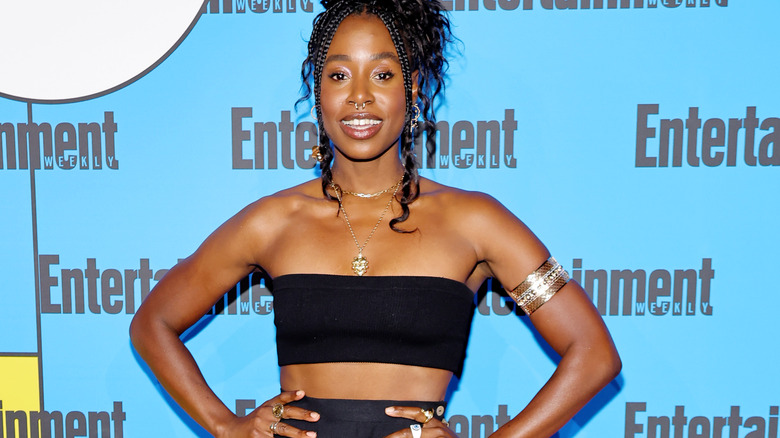 Celebrity wears an arm cuff 