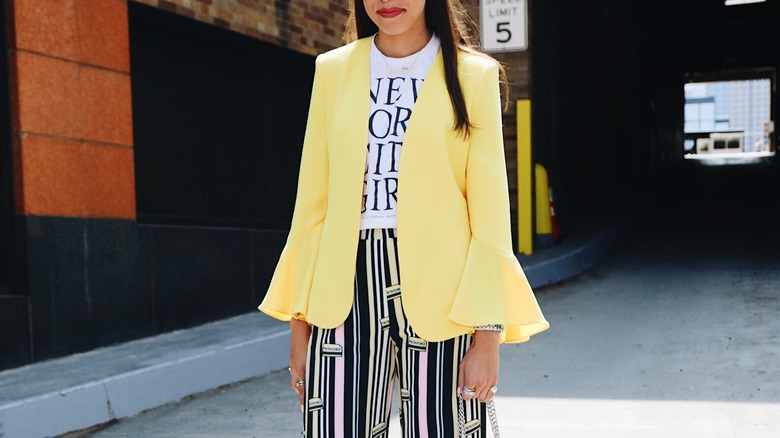 white t-shirt, graphic tee