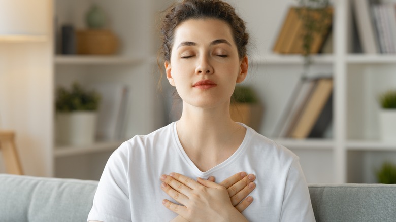 Woman practicing mindfulness 