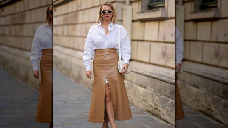 woman wearing tucked white top
