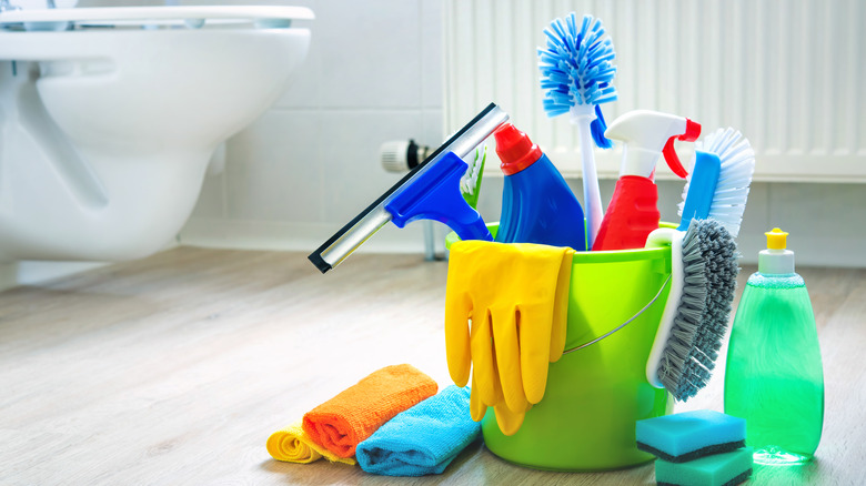 cleaning supplies in bathroom