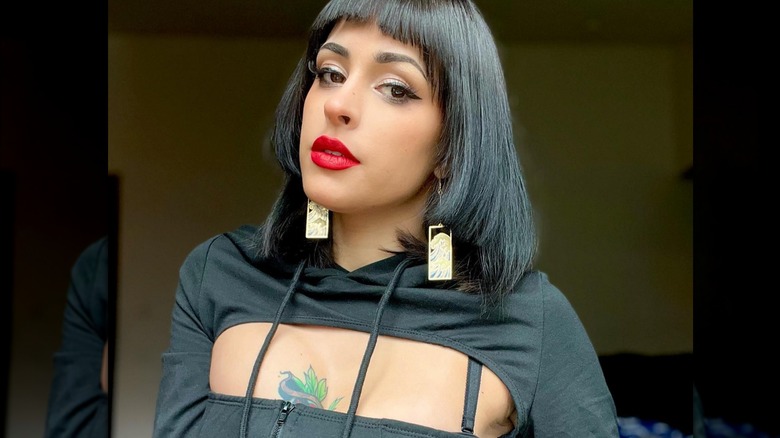 Shoulder length hime haircut