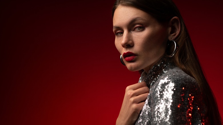 Model wearing silver