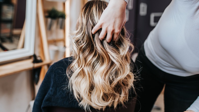 woman hair dye highlights