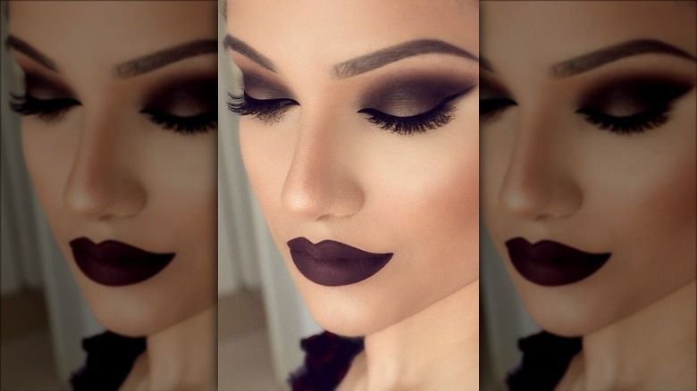 Scorpio holiday makeup