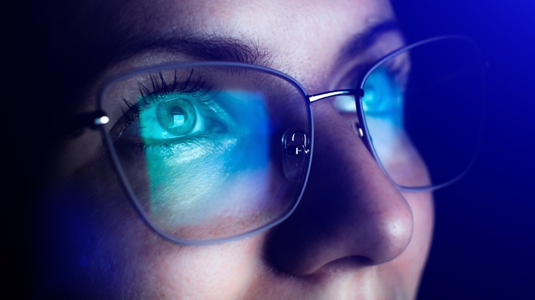 blue light glasses