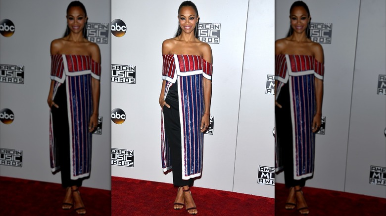 Zoe Saldaña 2016 American Music Awards.