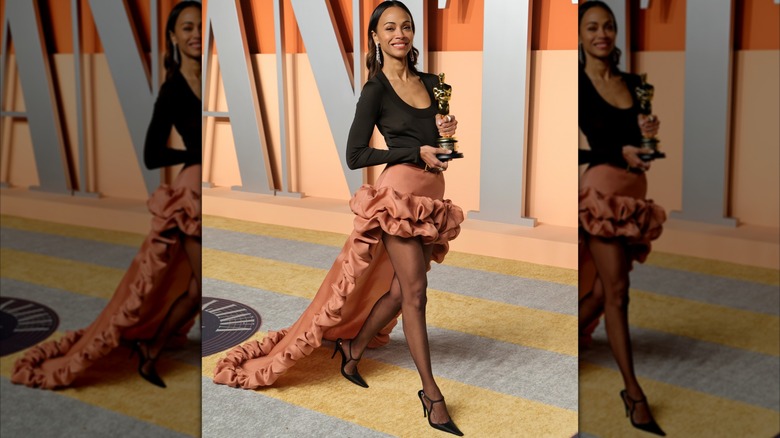 Zoe Saldaña at the 2025 Vanity Fair Oscar Party.
